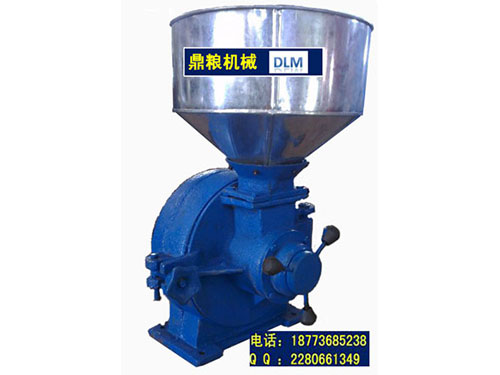 30型磨片式粉碎機(jī)、磨粉機(jī)磨粉機(jī)，磨片式，產(chǎn)量達(dá)1000公斤時(shí),粗細(xì)可調(diào)